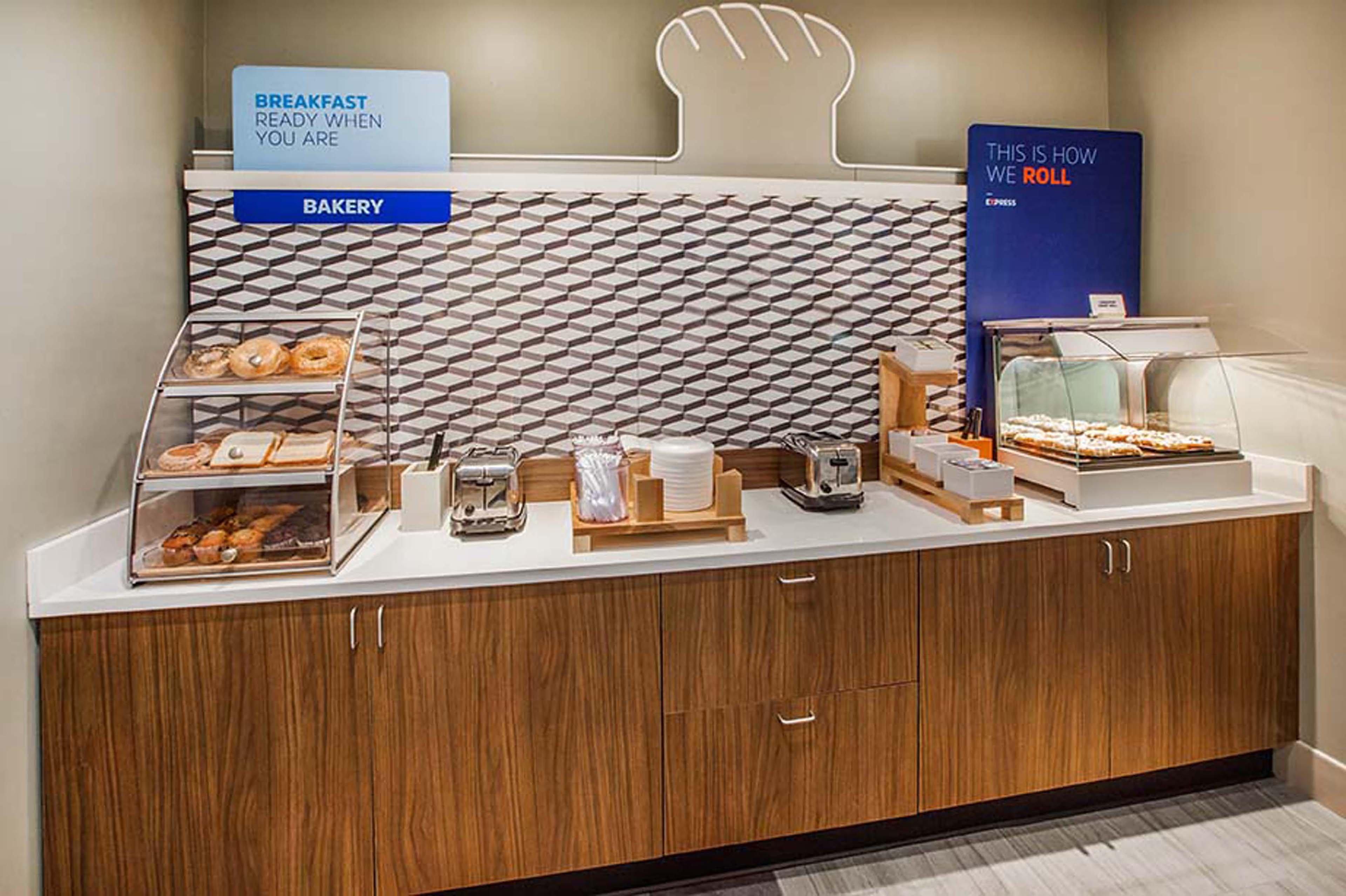 Holiday Inn Express Great Barrington By Ihg Exterior foto