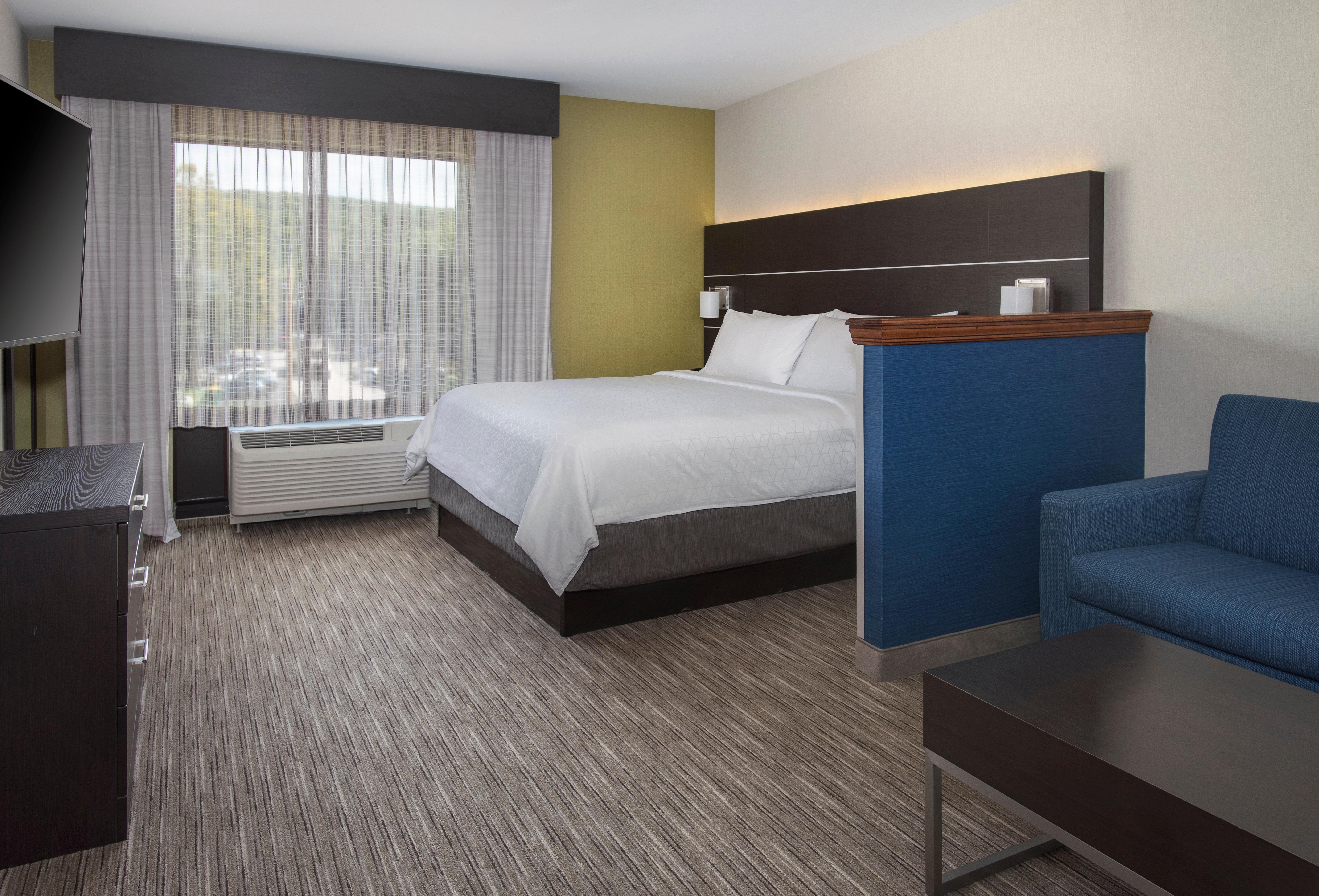 Holiday Inn Express Great Barrington By Ihg Exterior foto