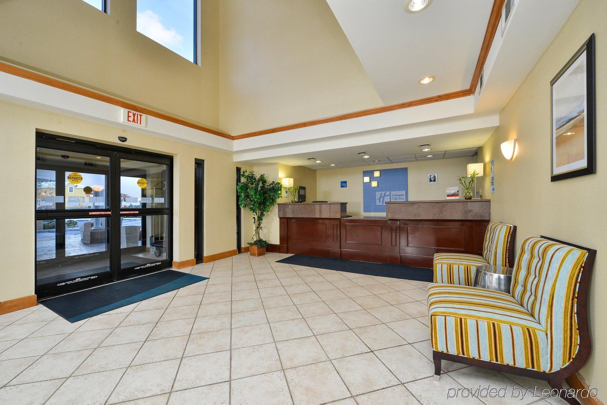 Holiday Inn Express Great Barrington By Ihg Exterior foto